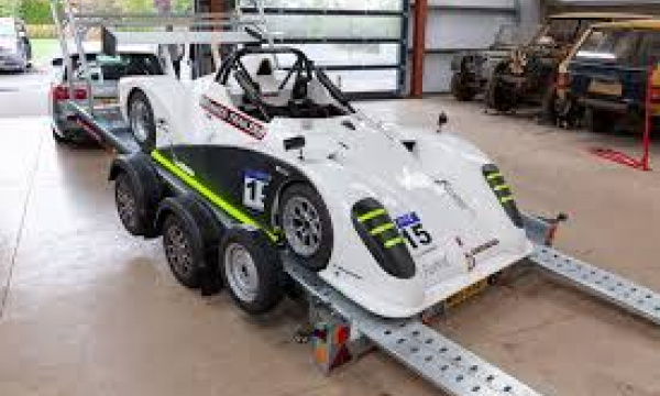 Bilhenger 2,6 tonn Brian James